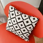 Mooi 2 Comfortable *